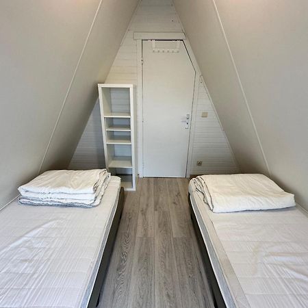 Gezellige Chalet In Nieuwpoort - Opkuis Inbegrepen In De Prijs Oostduinkerke Zewnętrze zdjęcie