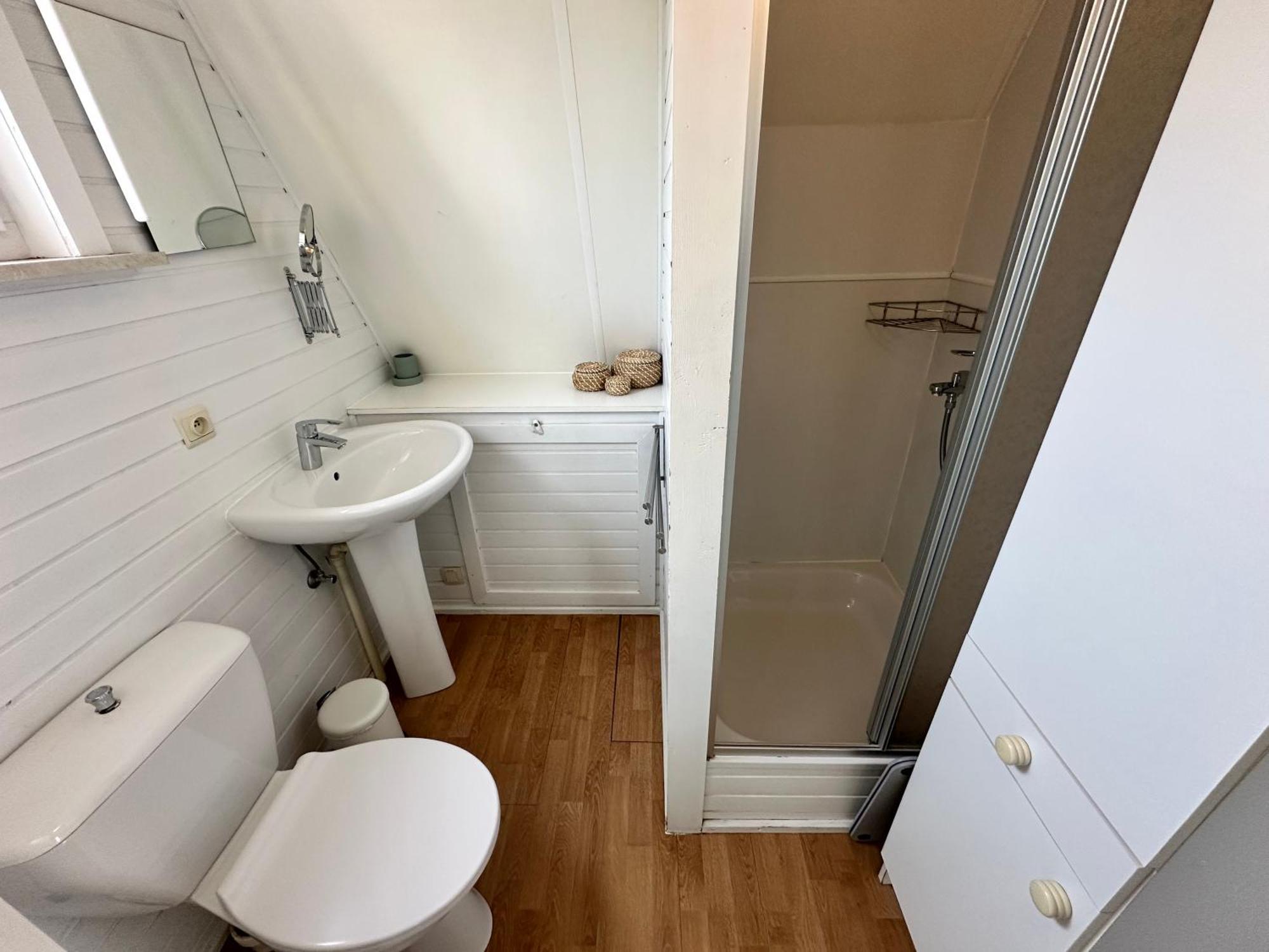 Gezellige Chalet In Nieuwpoort - Opkuis Inbegrepen In De Prijs Oostduinkerke Zewnętrze zdjęcie